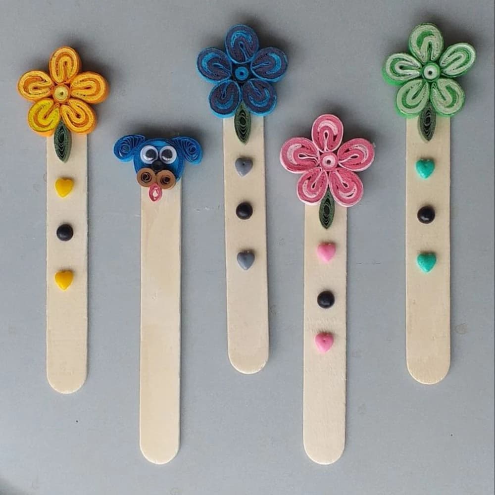 Quilling Bookmark Making